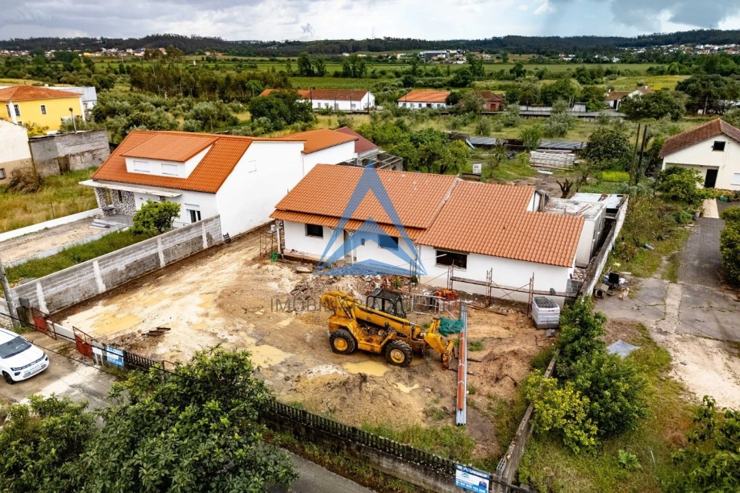 Moradia T5 para Venda em Pelariga Foto 14