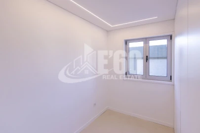 Apartamento T4 para Venda em Cedofeita, Santo Ildefonso, Sé, Miragaia, São Nicolau e Vitória