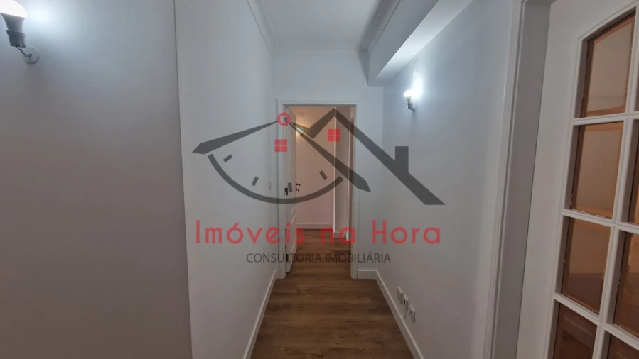 Apartamento T3 para Venda em São Domingos de Benfica Foto 16
