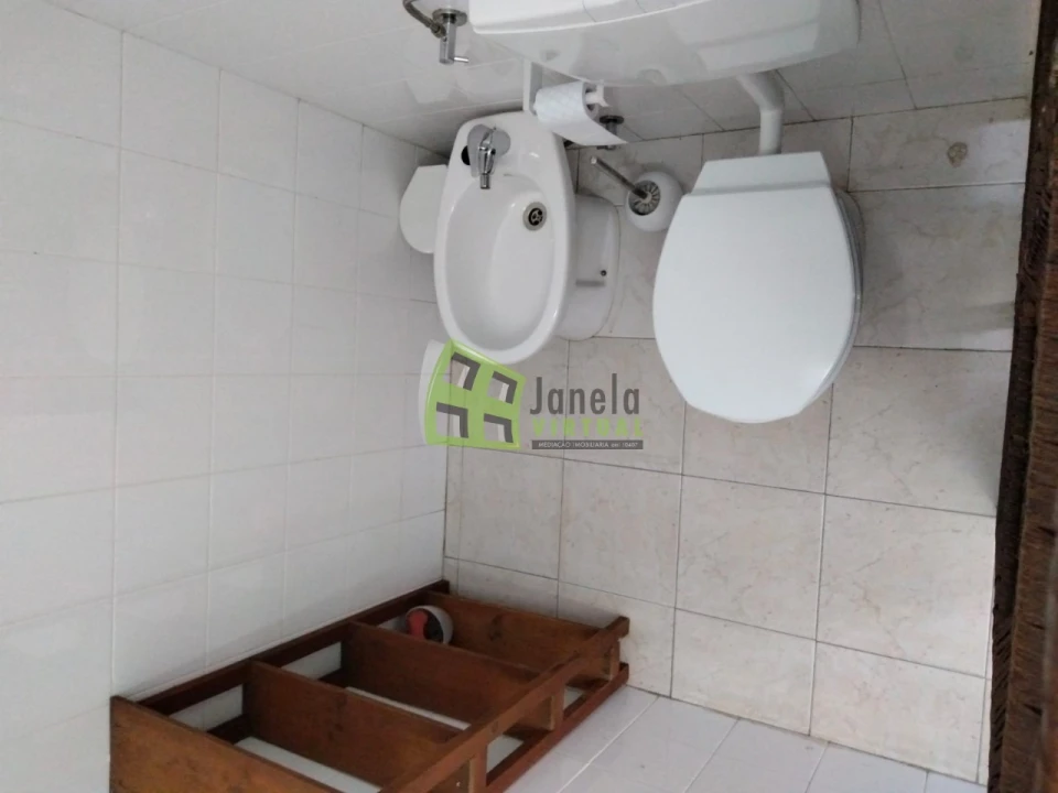 Armazém para Arrendamento em Quinta do Anjo Foto 5