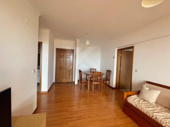 Apartamento T1 para Venda em Caniço Foto 5