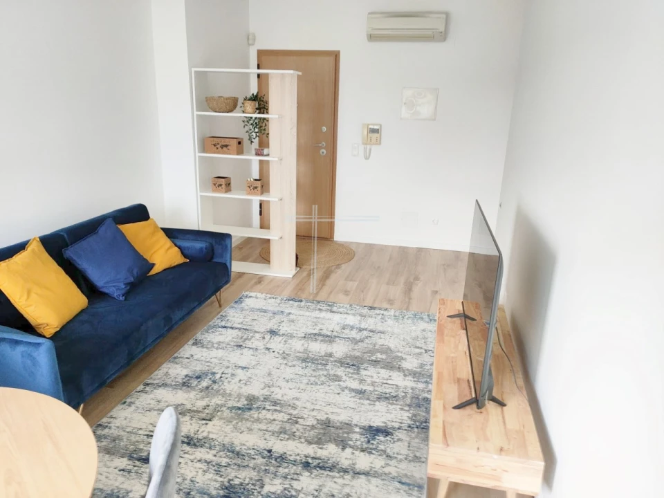 Apartamento T1 para Venda em Costa da Caparica Foto 3