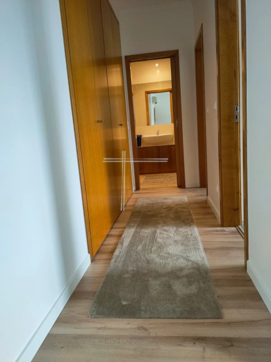 Apartamento T1 para Venda em Costa da Caparica Foto 10