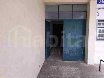 Armazém para Venda em Salvaterra de Magos e Foros de Salvaterra