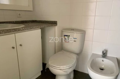 Apartamento T2 para Arrendamento em Paranhos