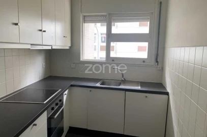 Apartamento T2 para Arrendamento em Paranhos