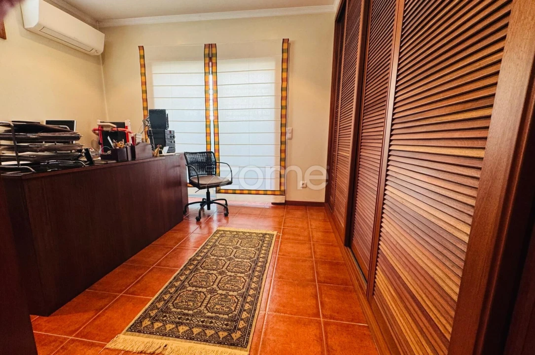 Moradia T4 para Venda em Cidade da Maia Foto 23