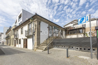 Prédio para Venda em Silvares, Pias, Nogueira e Alvarenga