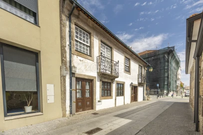Prédio para Venda em Silvares, Pias, Nogueira e Alvarenga