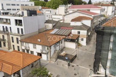 Prédio para Venda em Silvares, Pias, Nogueira e Alvarenga