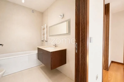 Apartamento T3 para Venda em Celeirós, Aveleda e Vimieiro