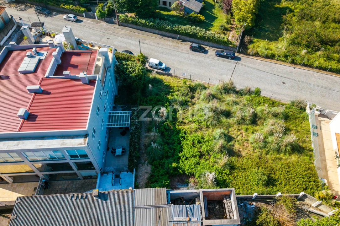 Terreno para Venda em Arcozelo Foto 13