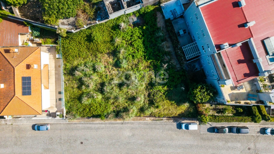 Terreno para Venda em Arcozelo
