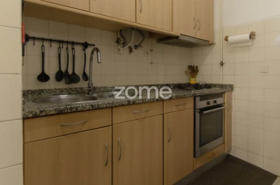 Apartamento T3 para Arrendamento em Lomar e Arcos