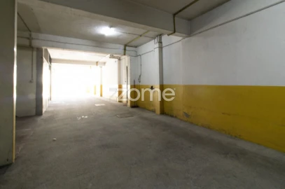 Apartamento T3 para Arrendamento em Lomar e Arcos