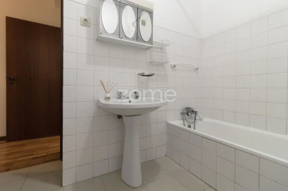 Apartamento T3 para Arrendamento em Lomar e Arcos