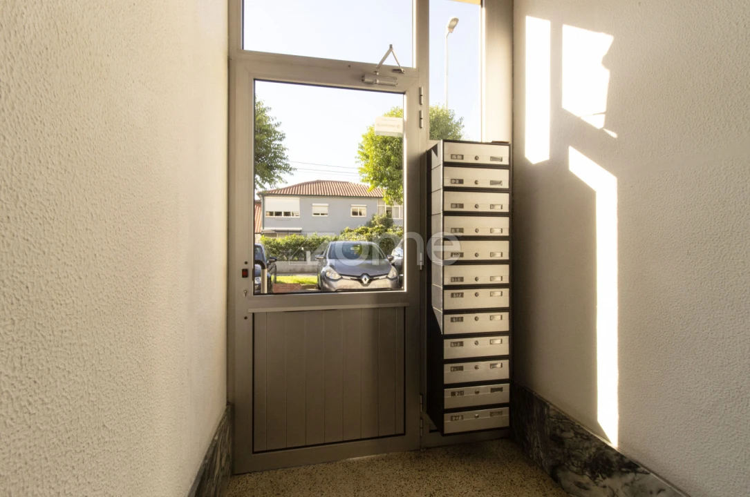 Apartamento T3 para Arrendamento em Lomar e Arcos Foto 6