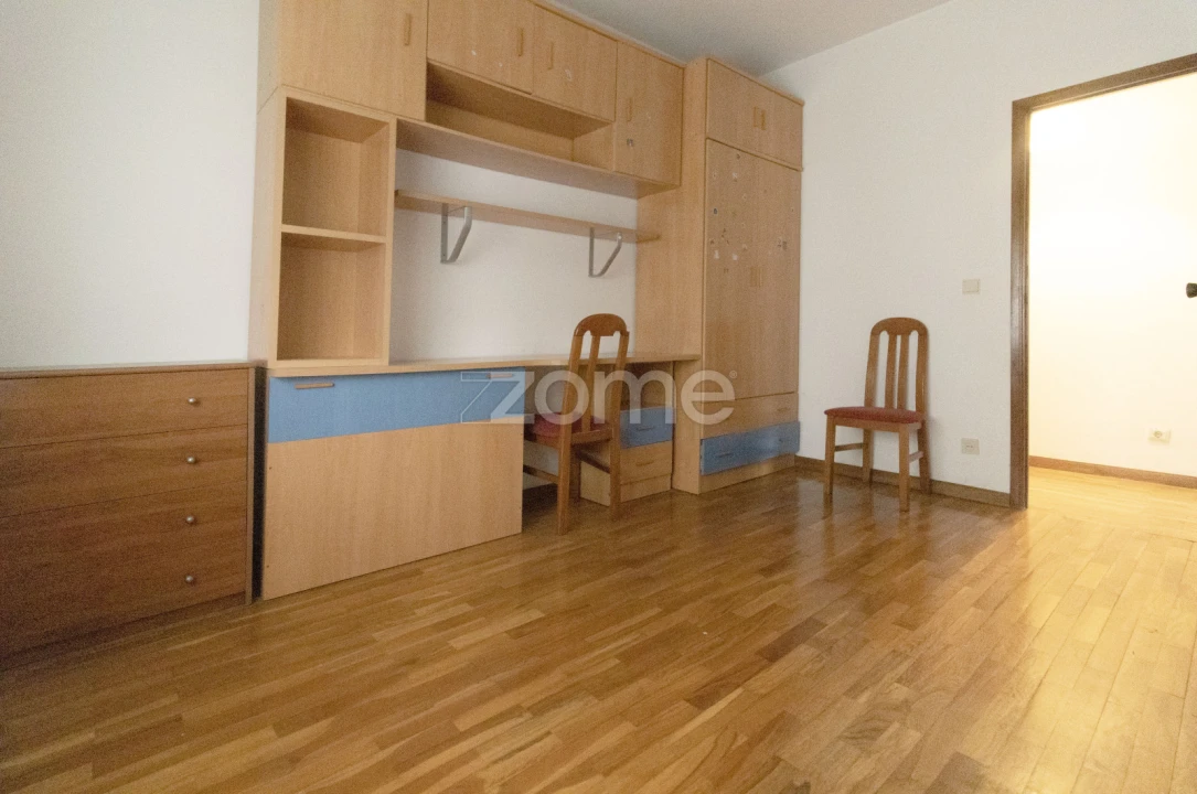 Apartamento T3 para Arrendamento em Lomar e Arcos Foto 22