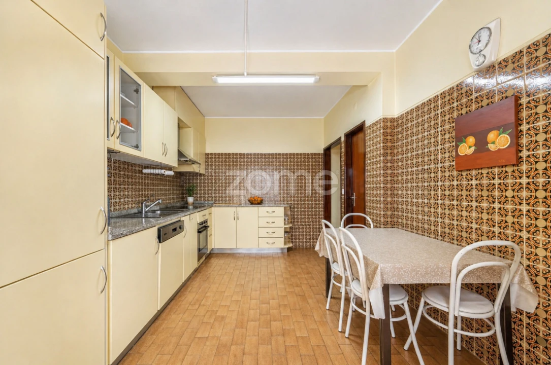 Apartamento T3 para Venda em Santo Tirso, Couto (Santa Cristina e São Miguel) e Burgães Foto 6