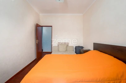 Apartamento T2 para Venda em Loures