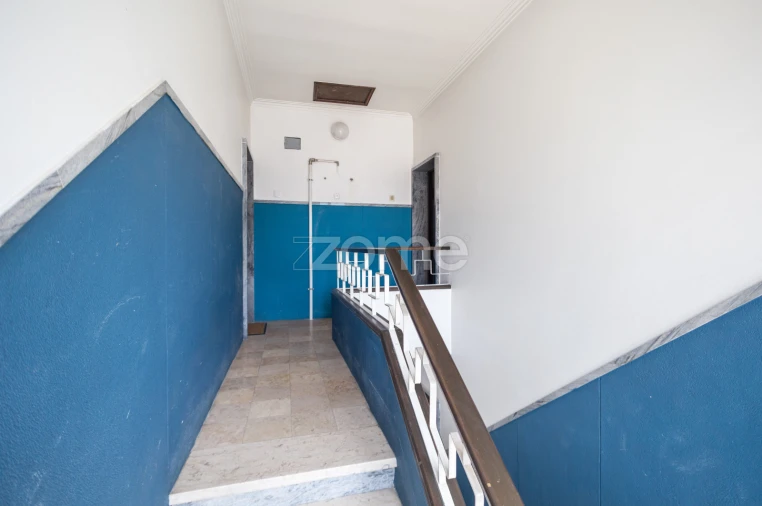 Apartamento T2 para Venda em Loures Foto 26