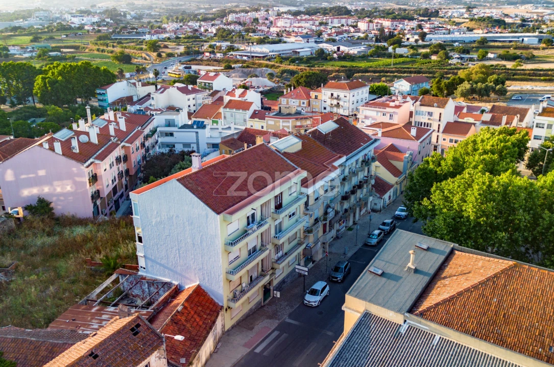 Apartamento T2 para Venda em Loures Foto 25