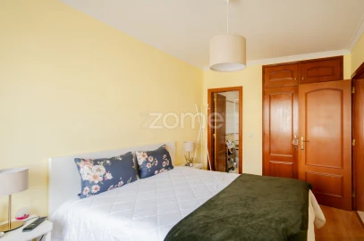 Apartamento T3 para Venda em Samora Correia