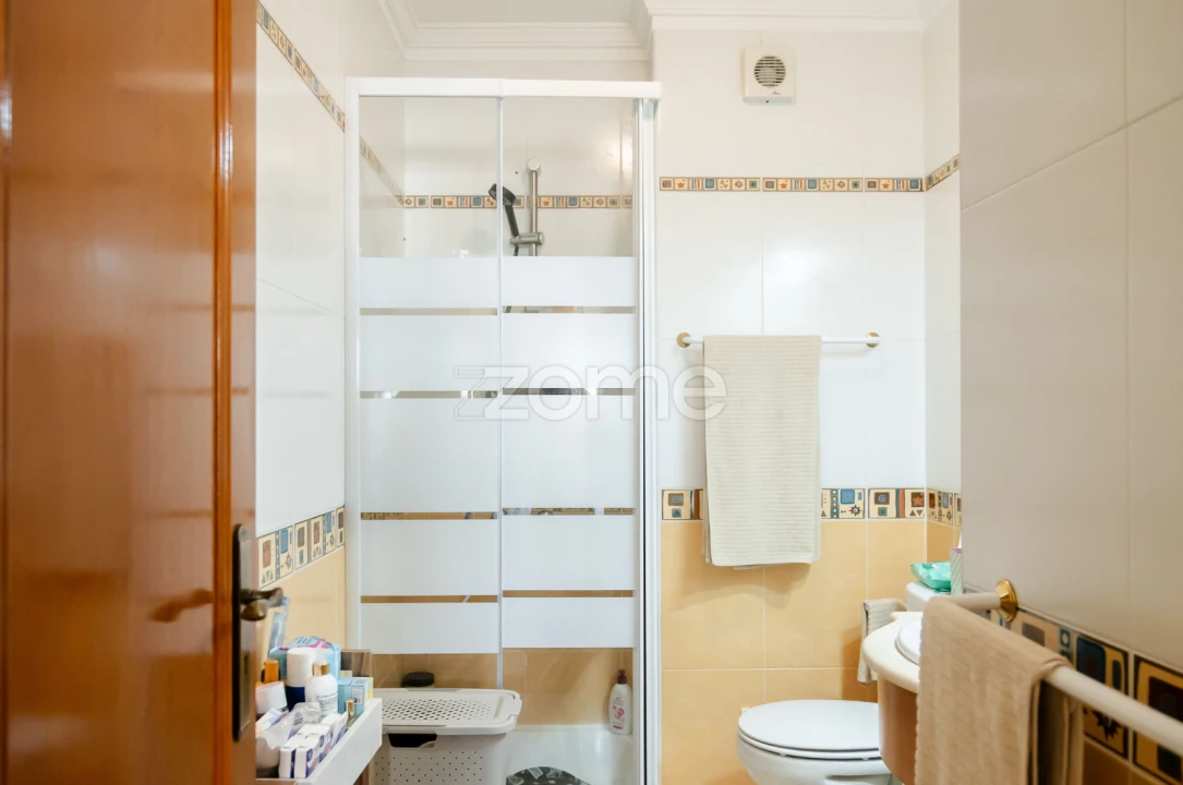 Apartamento T3 para Venda em Samora Correia Foto 33