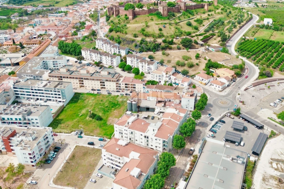 Apartamento T3 para Venda em Silves Foto 25
