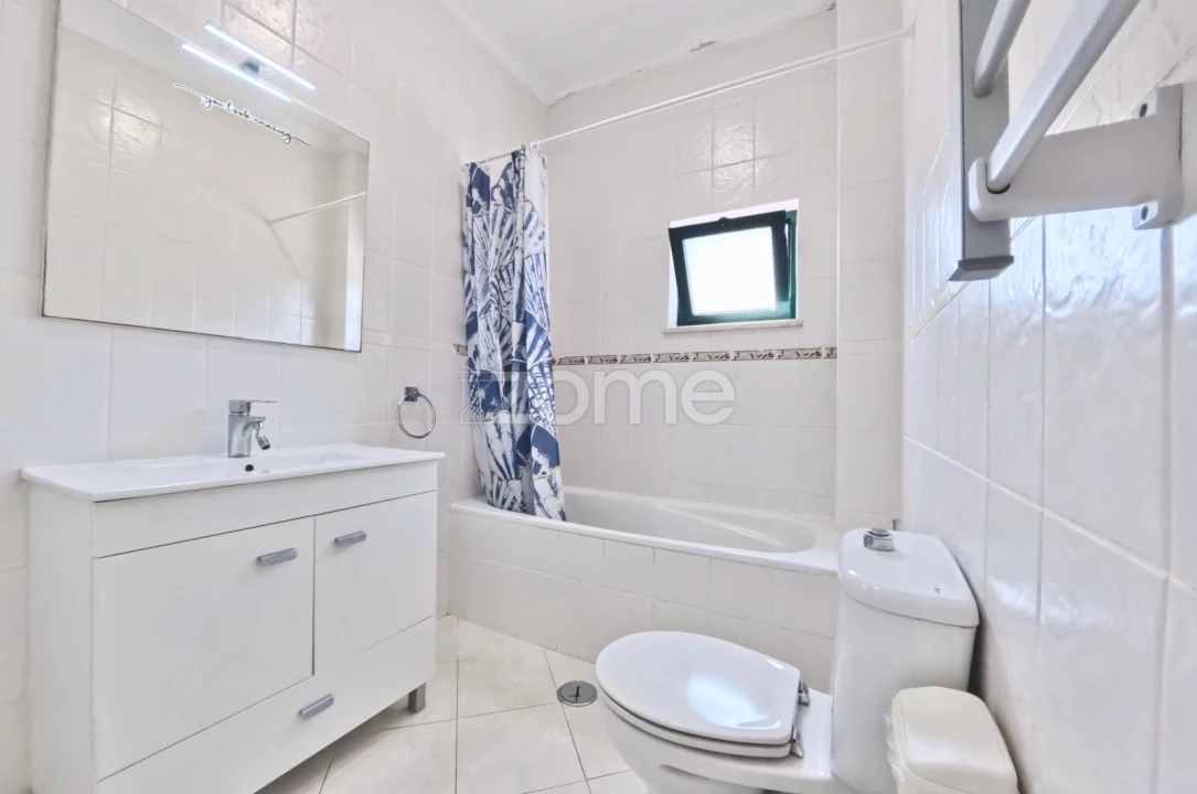 Apartamento T3 para Venda em Silves Foto 7