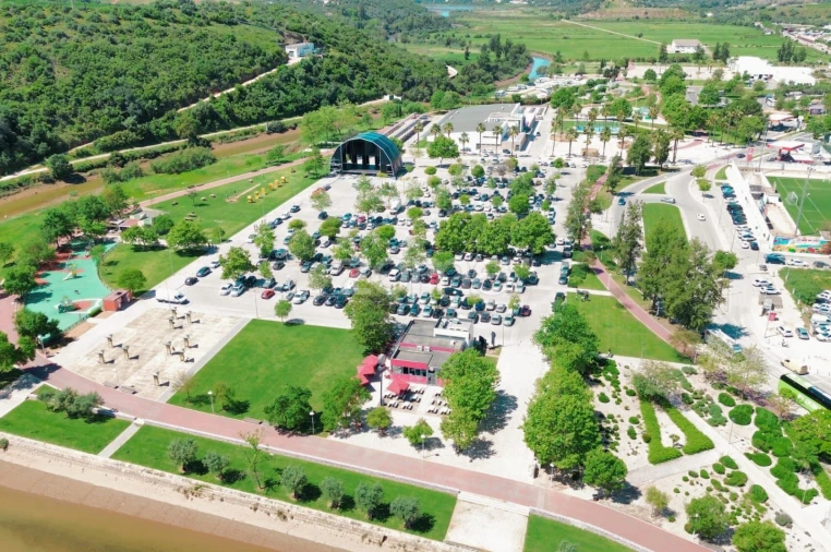 Apartamento T3 para Venda em Silves Foto 26