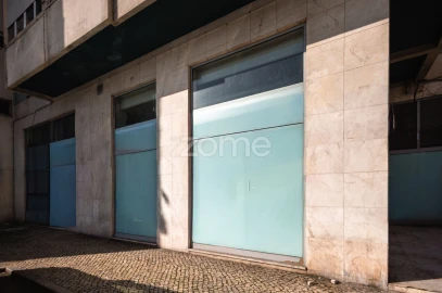Negócio para Venda em Odivelas