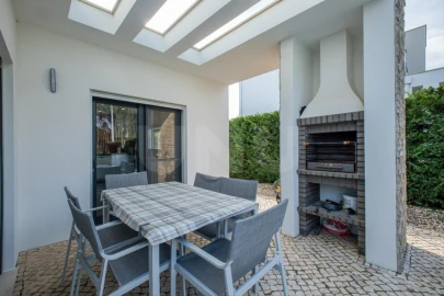 Moradia T4 para Venda em Nadadouro
