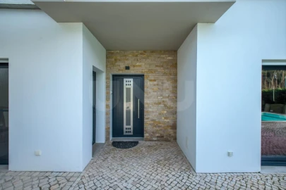 Moradia T4 para Venda em Nadadouro