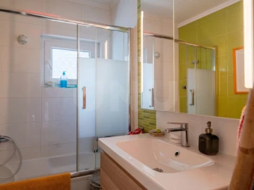 Moradia T5 para Venda em Carcavelos e Parede