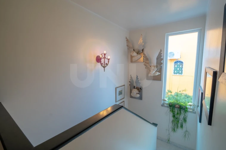 Moradia T5 para Venda em Carcavelos e Parede Foto 22