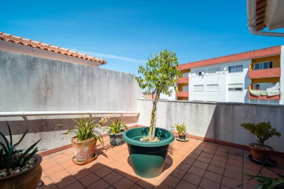 Apartamento T4 para Venda em Nossa Senhora do Pópulo, Coto e São Gregório