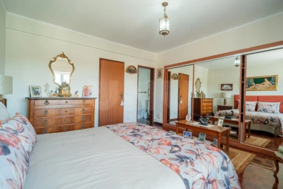 Apartamento T4 para Venda em Nossa Senhora do Pópulo, Coto e São Gregório