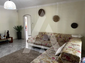 Moradia T4 para Venda em Oliveirinha