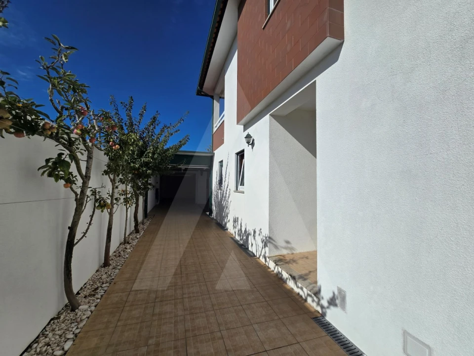 Moradia T3 para Arrendamento em Gafanha da Nazaré Foto 2