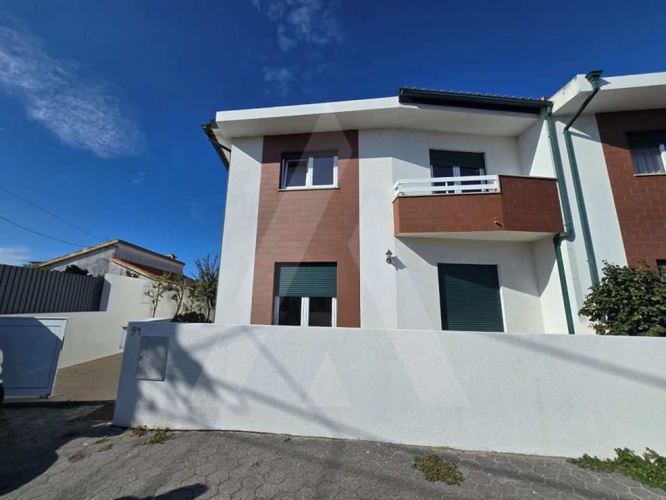 Moradia T3 para Arrendamento em Gafanha da Nazaré Foto 1