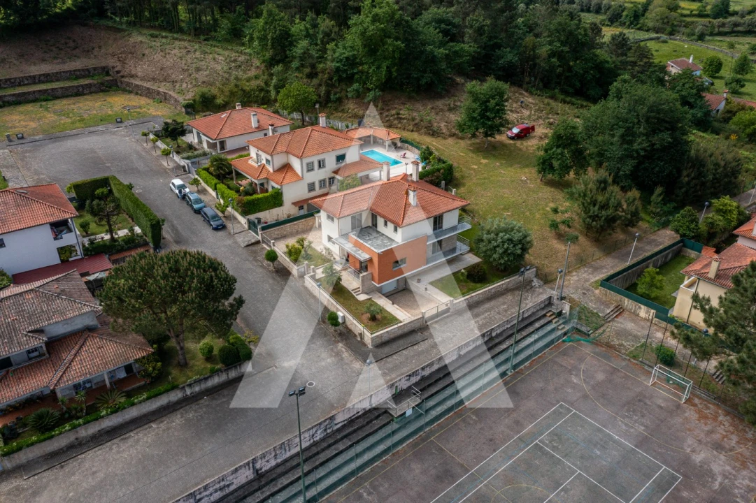 Moradia T4 para Venda em Geraz do Lima (Santa Maria, Santa Leocádia, Moreira), Deão Foto 56