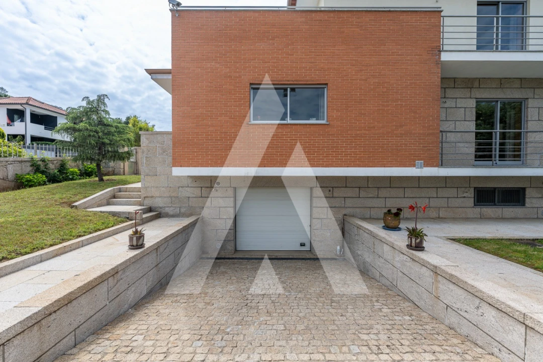 Moradia T4 para Venda em Geraz do Lima (Santa Maria, Santa Leocádia, Moreira), Deão Foto 38