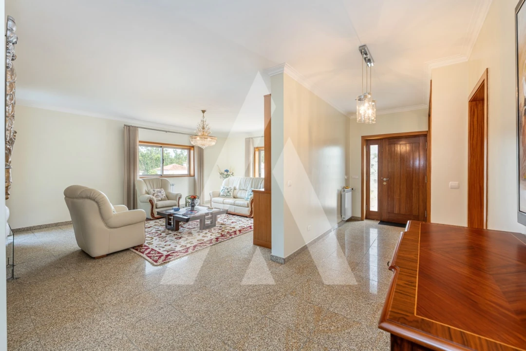 Moradia T4 para Venda em Geraz do Lima (Santa Maria, Santa Leocádia, Moreira), Deão Foto 11