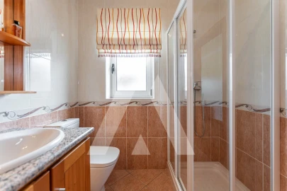 Moradia T4 para Venda em Geraz do Lima (Santa Maria, Santa Leocádia, Moreira), Deão