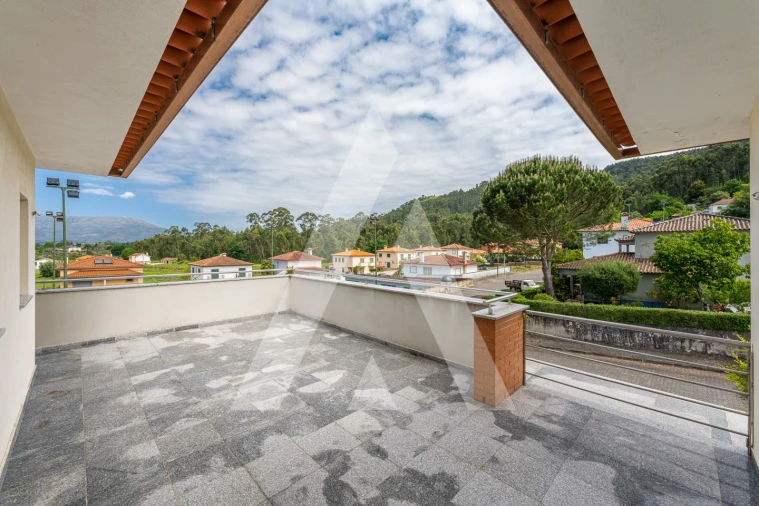 Moradia T4 para Venda em Geraz do Lima (Santa Maria, Santa Leocádia, Moreira), Deão Foto 47
