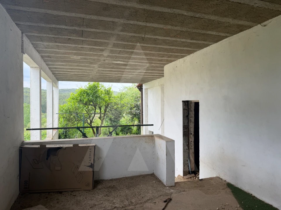 Moradia T4 para Venda em Vila Nova de Monsarros Foto 10