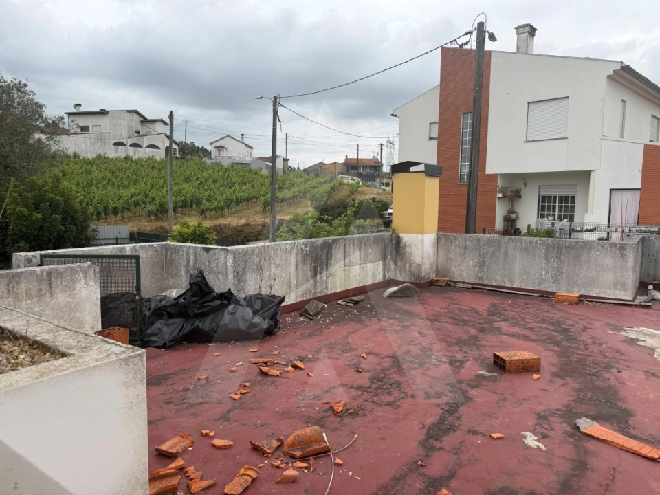 Moradia T4 para Venda em Vila Nova de Monsarros Foto 33