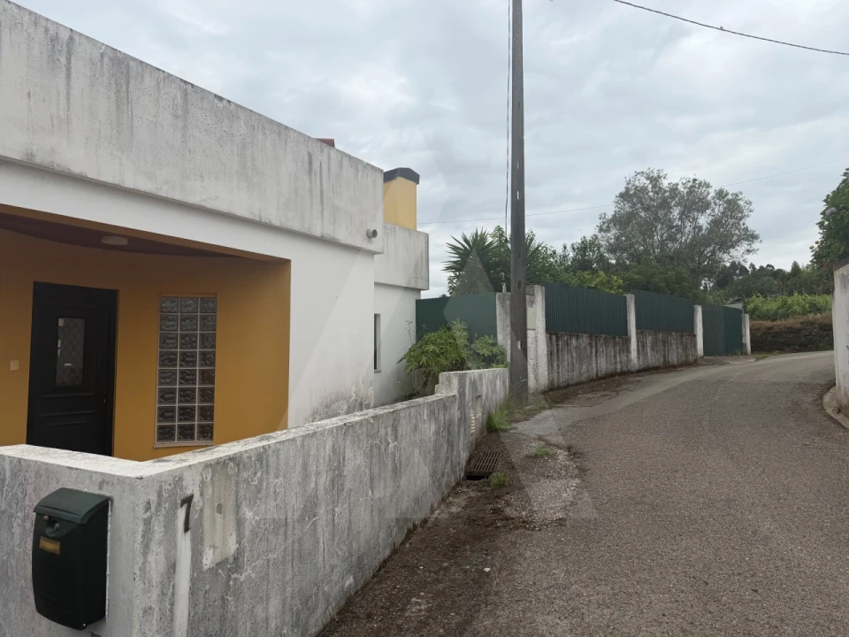 Moradia T4 para Venda em Vila Nova de Monsarros Foto 49