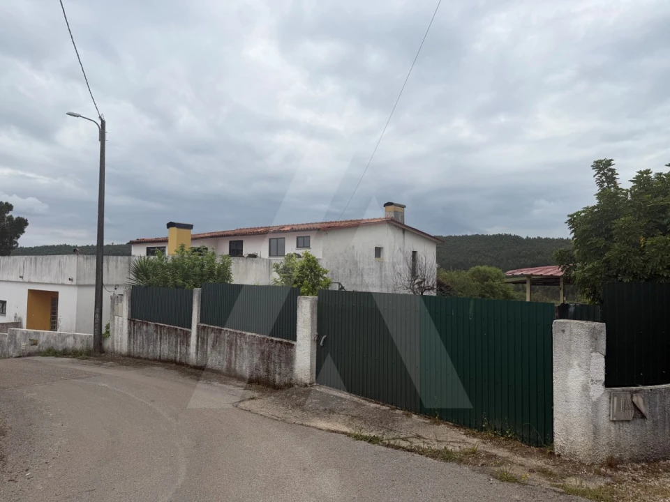 Moradia T4 para Venda em Vila Nova de Monsarros Foto 50